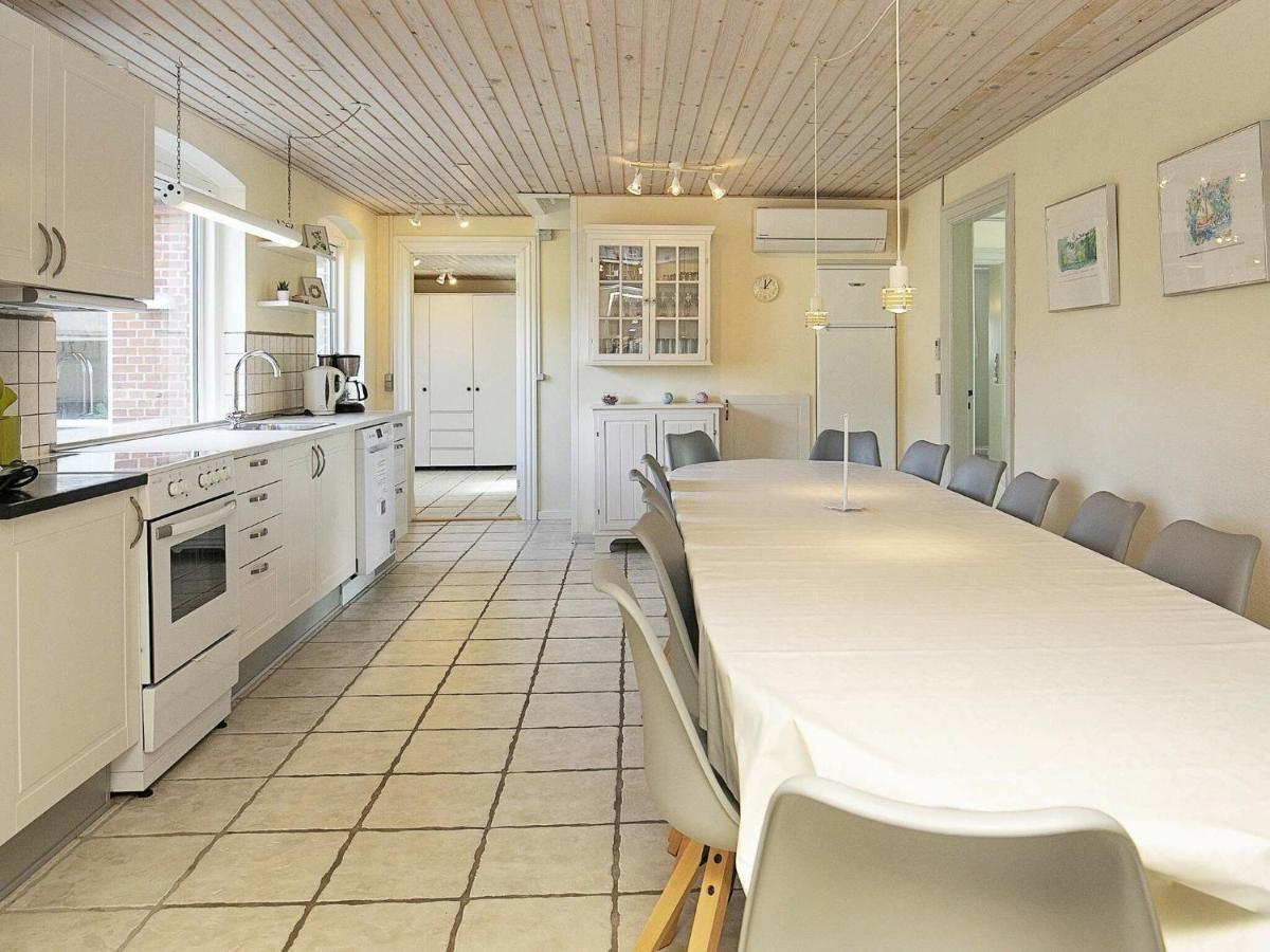 14 Person Holiday Home In R Sk Bing Ærøskøbing Zimmer foto
